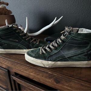 Golden Goose Men’s Slide Limited Edition in Green Suede and Black Canvas